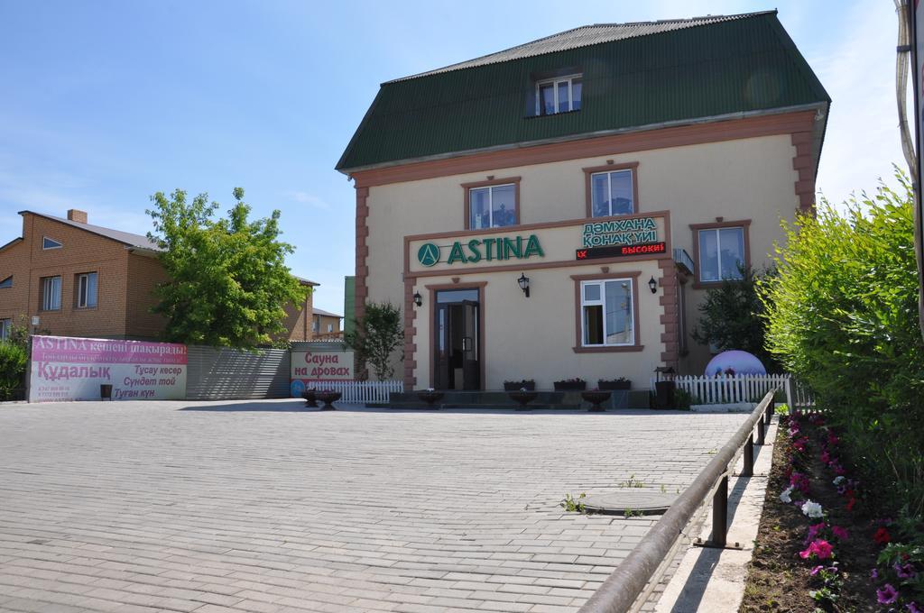 Astina Hotel Astana Exterior foto